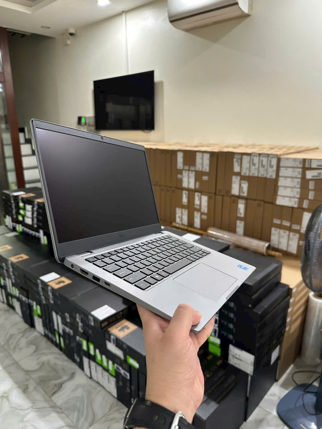 Dell Latitude 3340