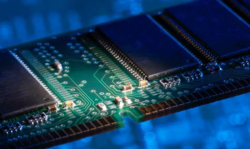 Laptop giá rẻ sẽ biến mất vì giá DRAM tăng đột biến.