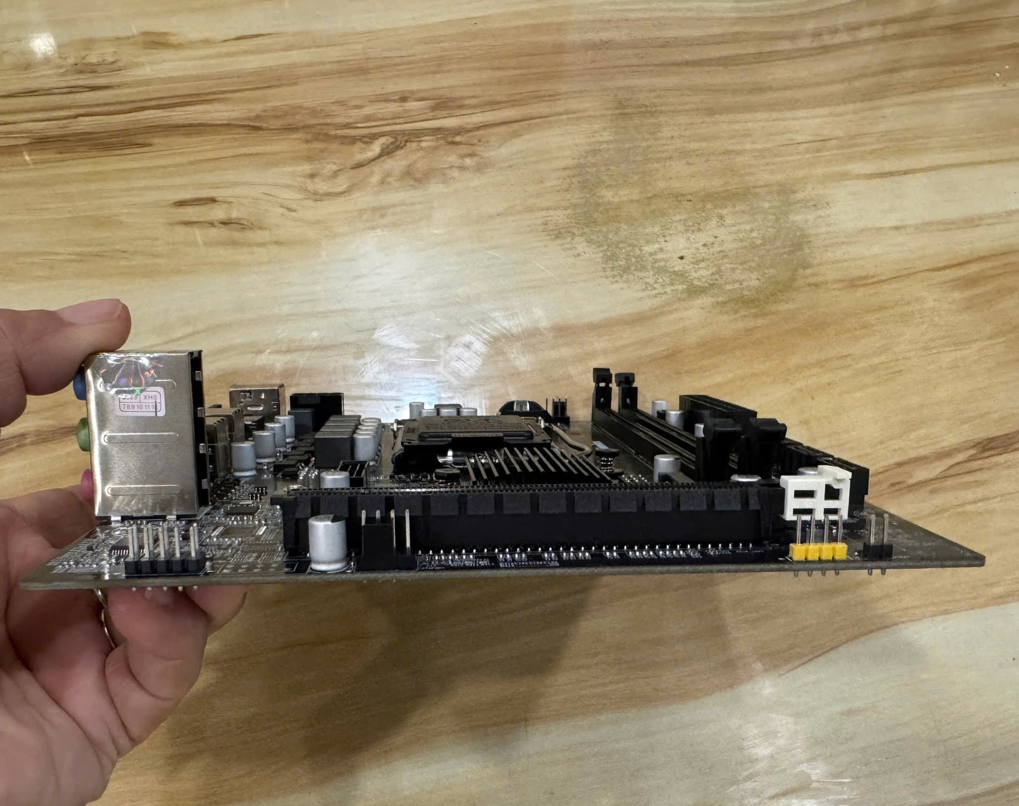 Mainboard Winnfox H110 Chính hãng.