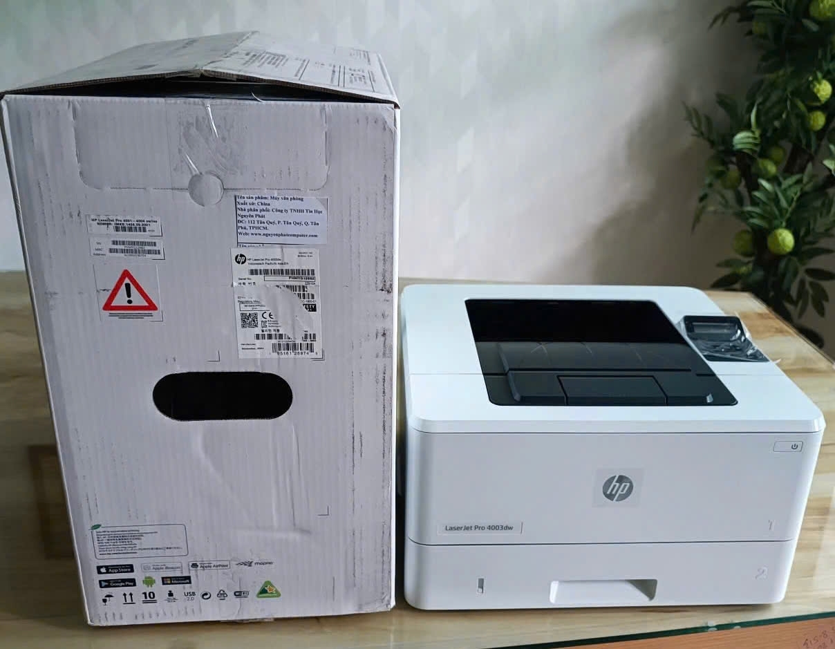 Máy in HP LaserJet Pro 4003DW